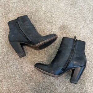 Frye Jenny Black Leather Ankle Boots Size 5.5